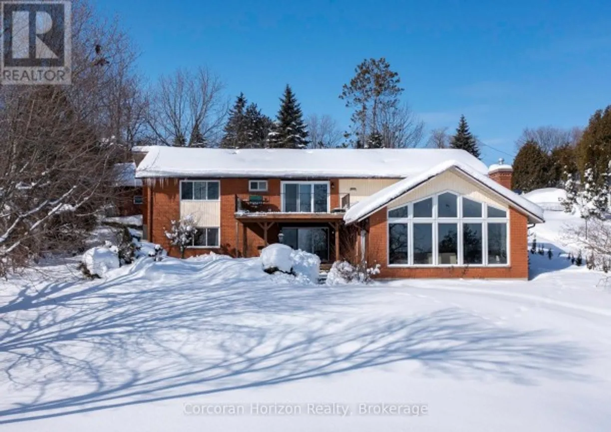 Ontario Real Estate | View 1831 Woods Bay Road | 4 Beds, 4 Baths