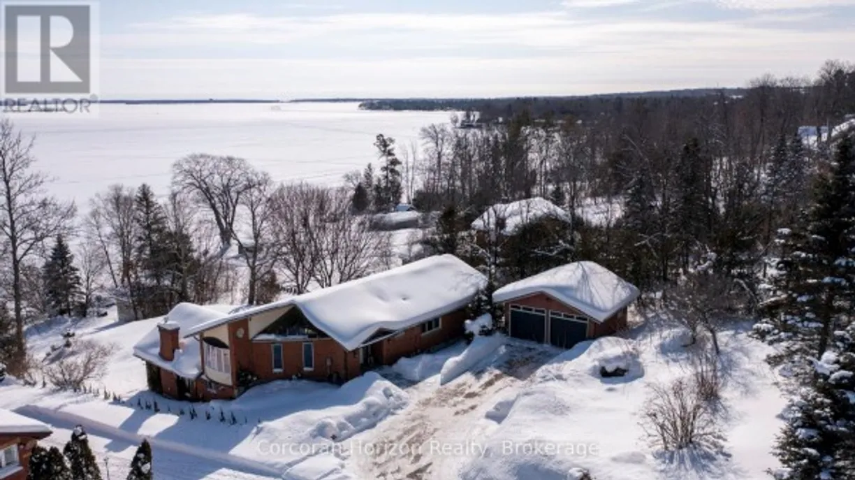 Ontario Real Estate | View 1831 Woods Bay Road | Photo2