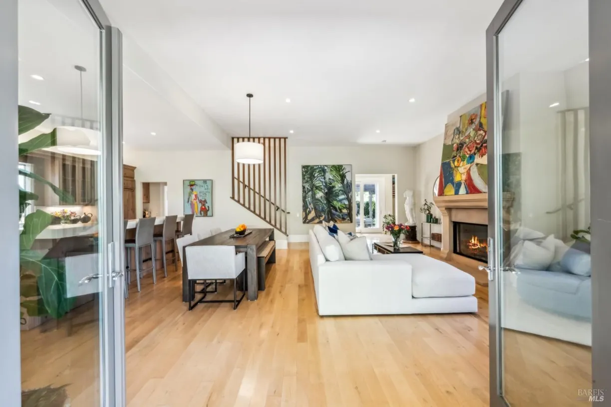Northern California Real Estate | View 999 Pratt Avenue | room 1