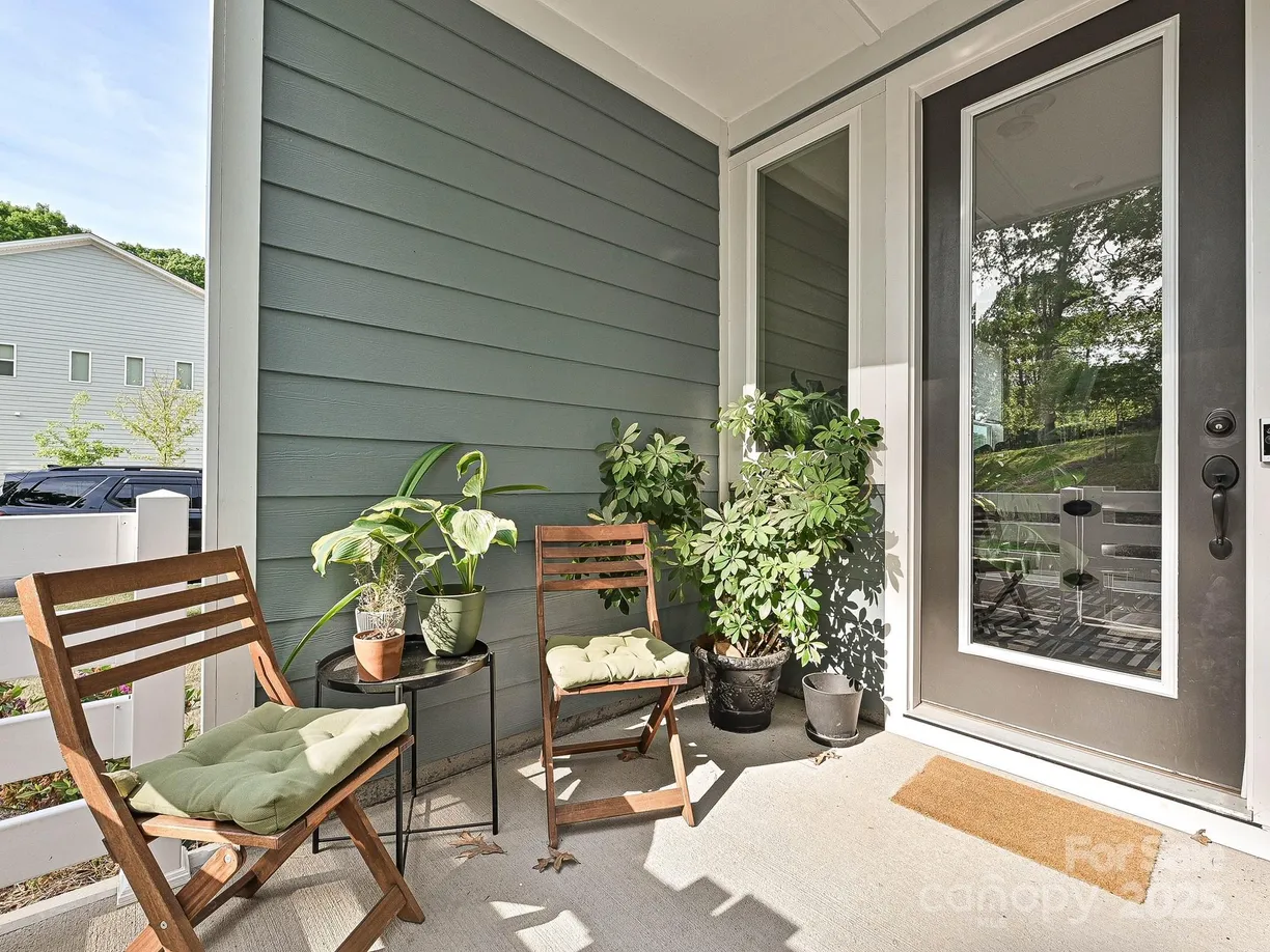 Charlotte Real Estate | View 306 Cloudcroft Alley | room 2