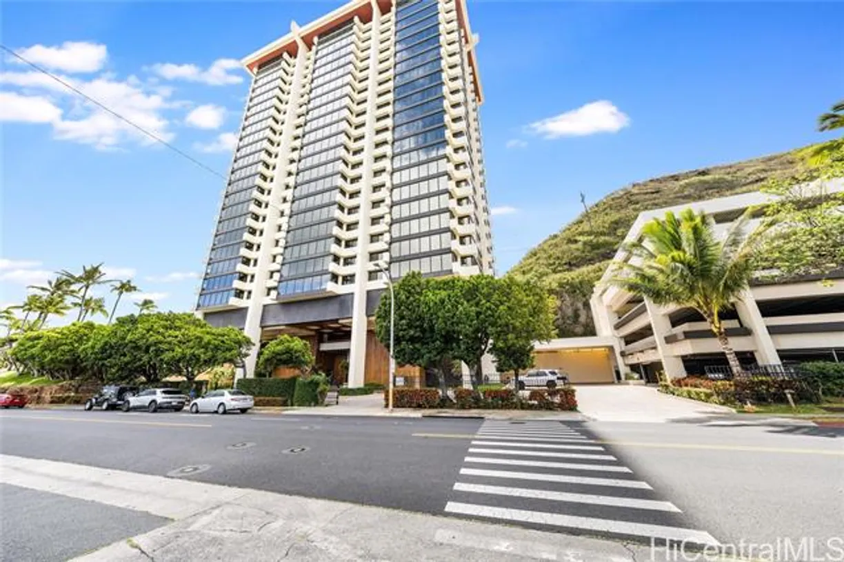 Hawaii Real Estate | View 250 Kawaihae Street, #10E | room 2