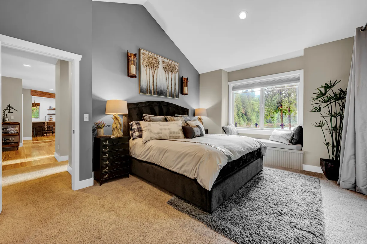 Seattle Area Real Estate | View 3017 Lake Langlois Rd NE | room 12 | View 13