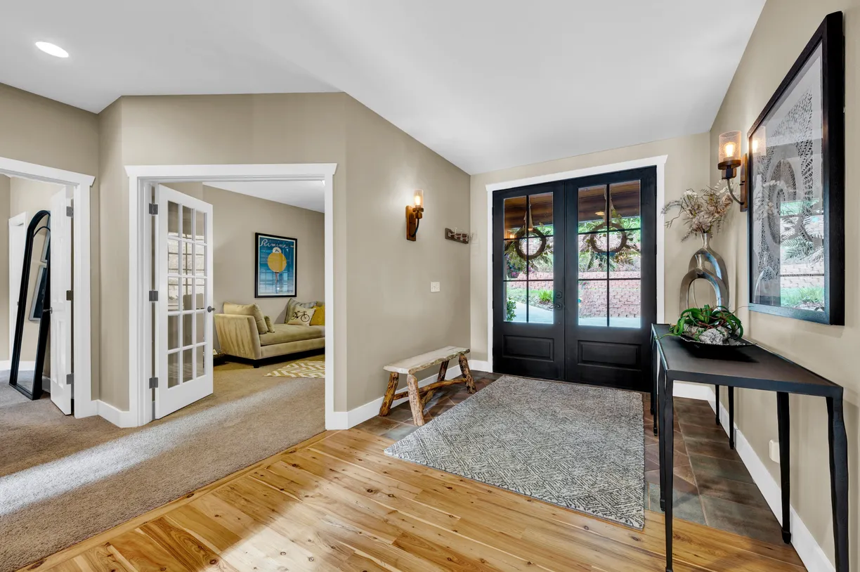 Seattle Area Real Estate | View 3017 Lake Langlois Rd NE | room 3 | View 4