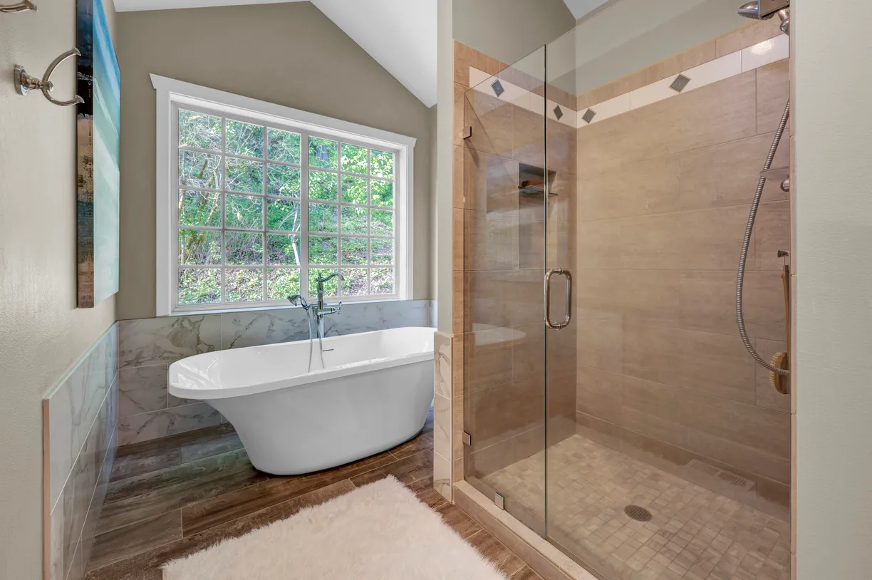 Seattle Area Real Estate | View 3017 Lake Langlois Rd NE | room 17 | View 18