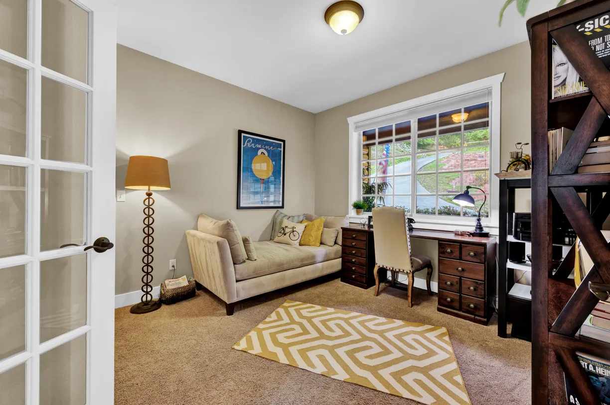 Seattle Area Real Estate | View 3017 Lake Langlois Rd NE | room 9 | View 10