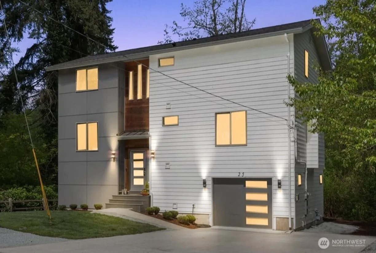 Seattle Area Real Estate | View 25 140th Street | 4 Beds, 3 Baths