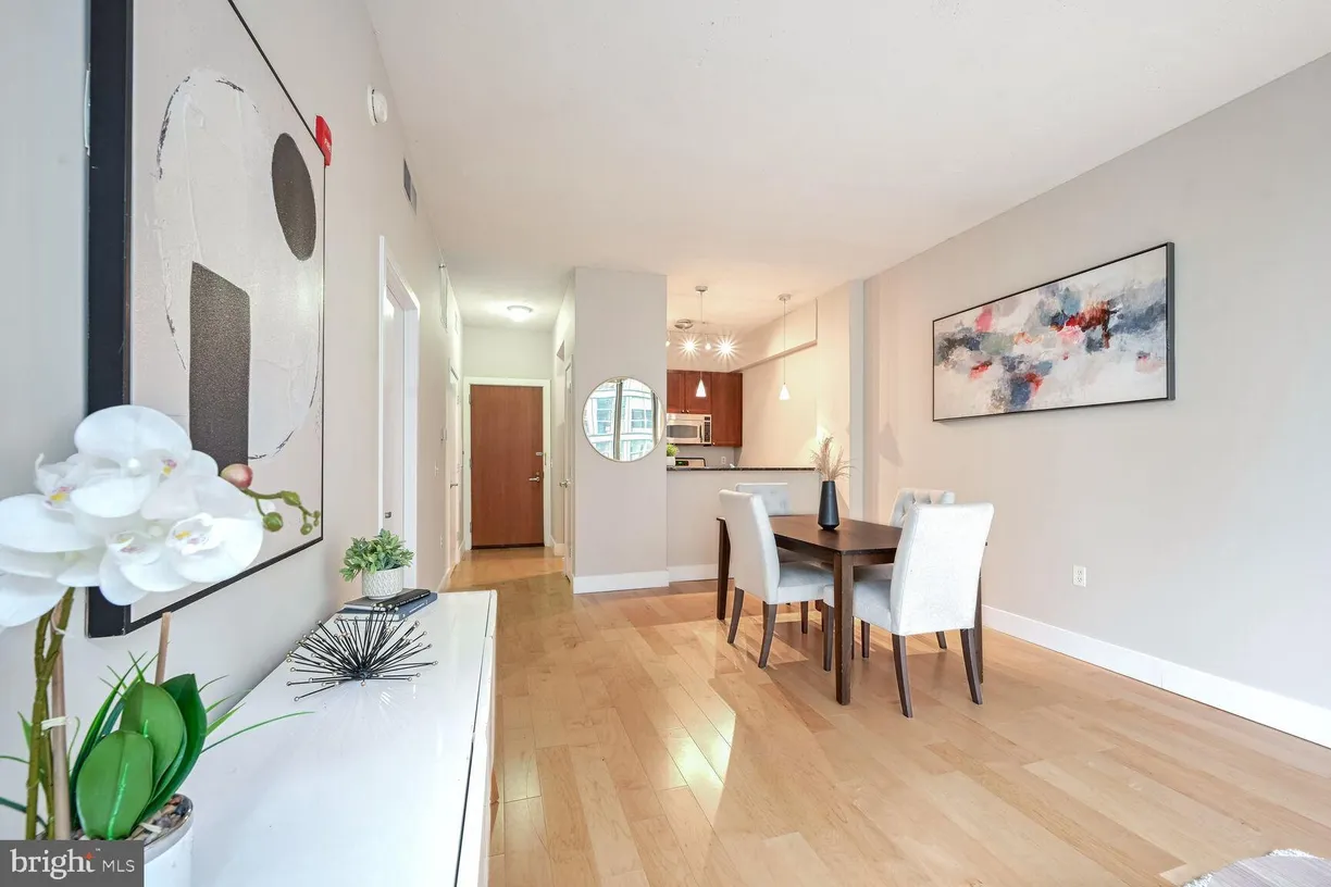 Washington Metro Area Real Estate | View 2120 Vermont Avenue NW 402 | room 2