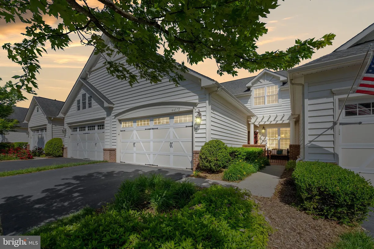 Washington Metro Area Real Estate | View 44372 Sunset Maple Drive | room 1