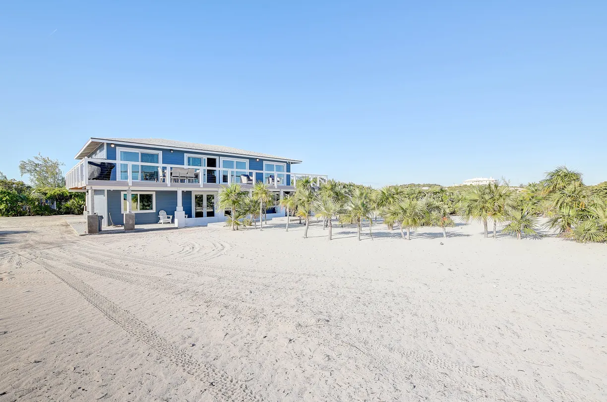 Bahamas Real Estate | View Runaway - Staniel Cay, Exuma | 6 Beds, 3 Baths