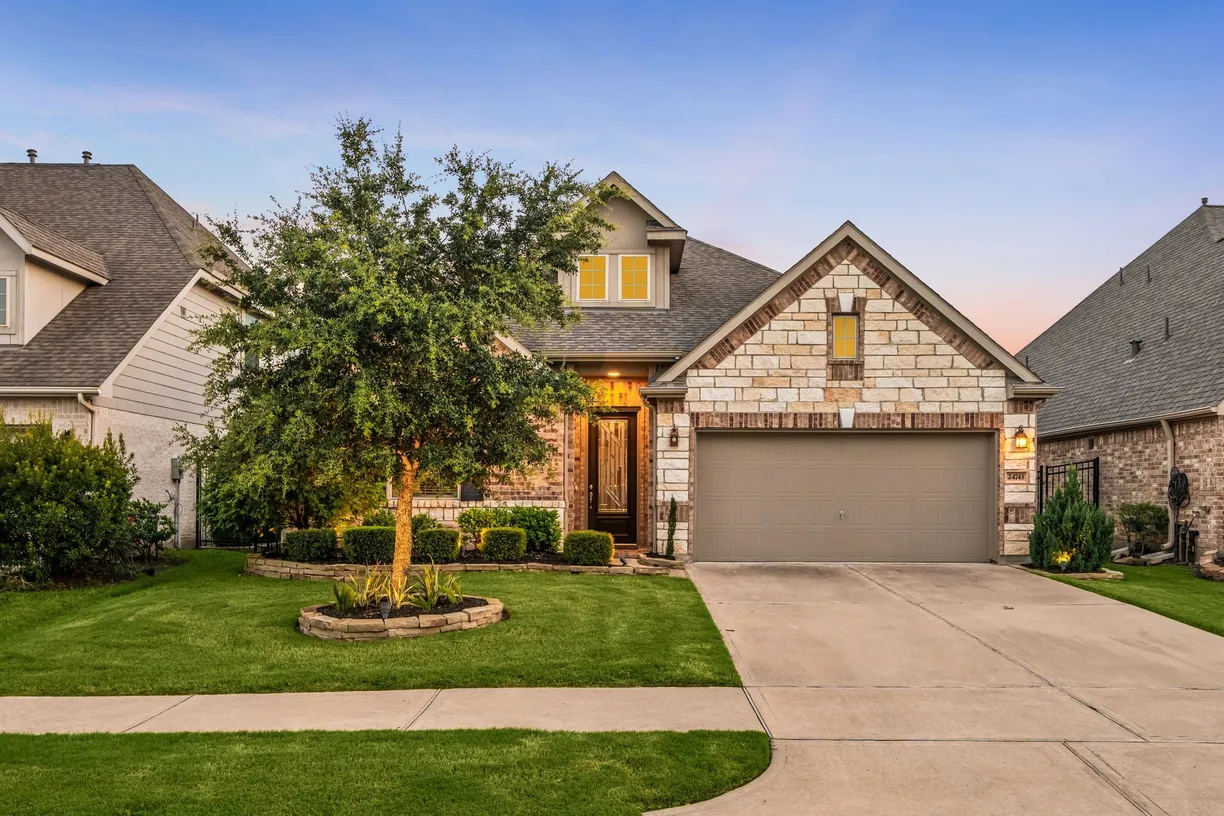 Houston Suburbs Real Estate | View 24743 Levante Drive | 4 Beds, 3 Baths