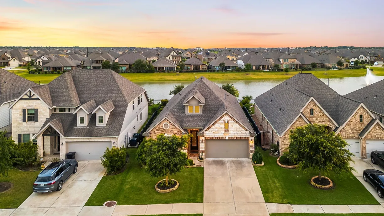 Houston Suburbs Real Estate | View 24743 Levante Drive | room 1