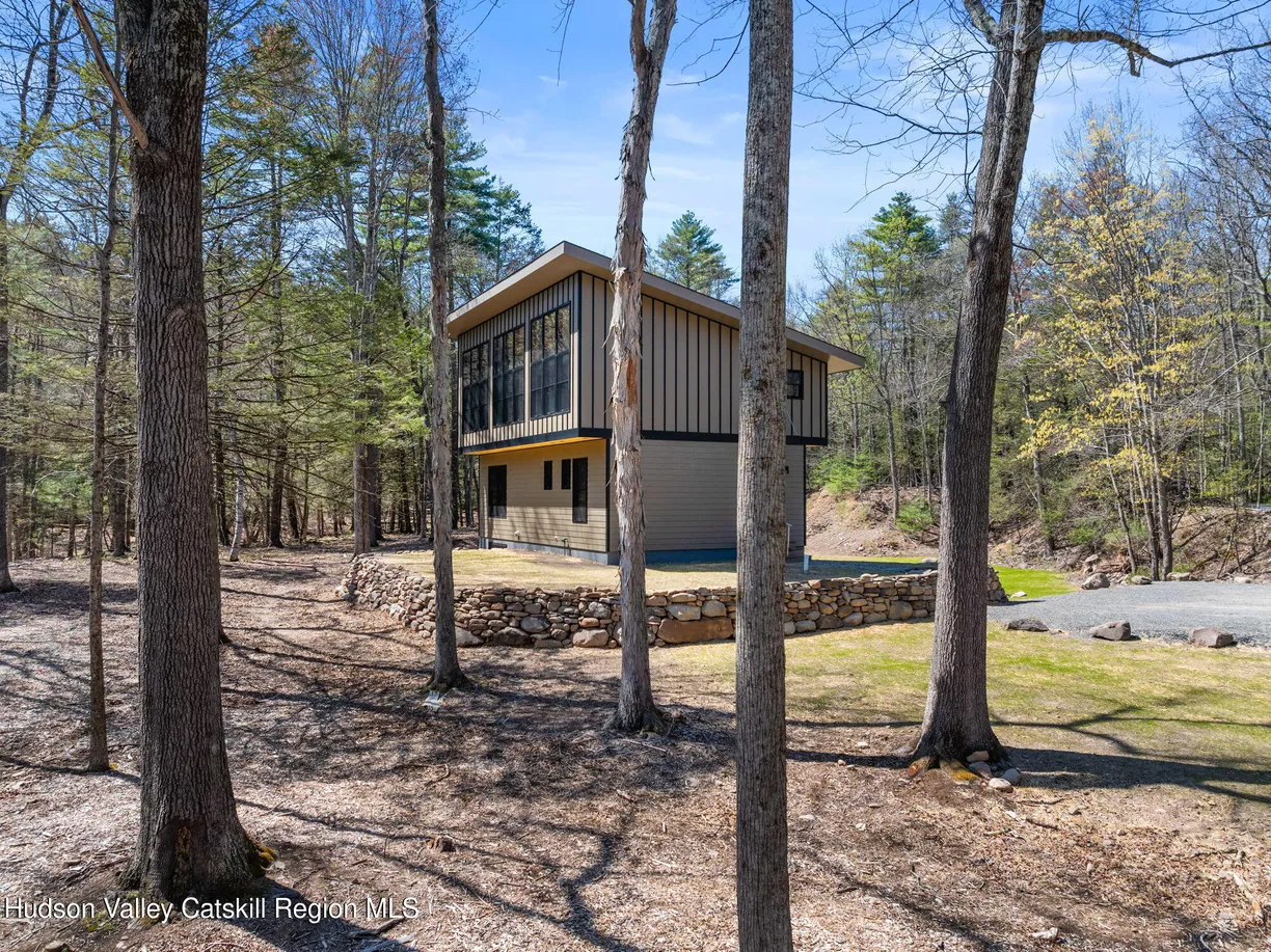 Hudson Valley Real Estate | View 178 Chestnut Hill Road | 4 Beds, 2 Baths