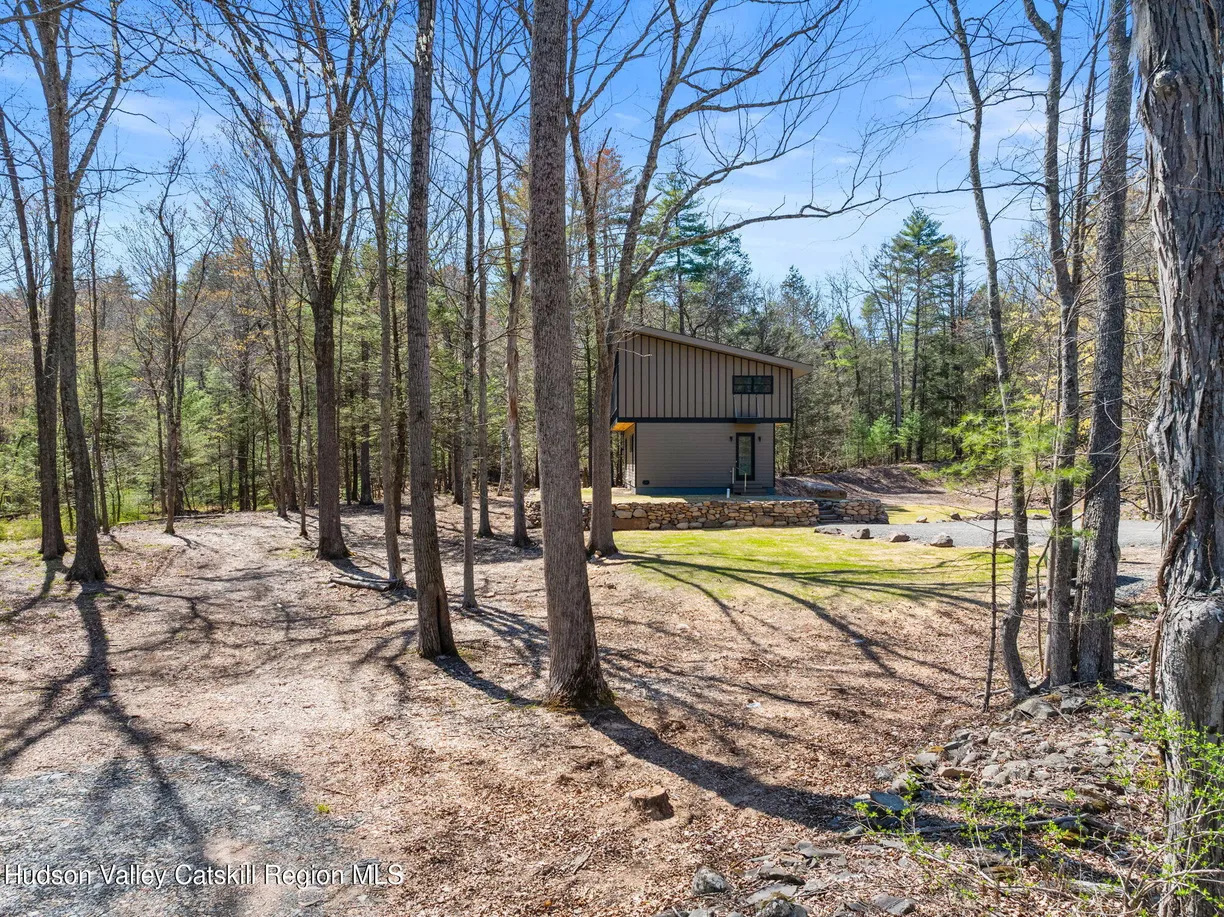Hudson Valley Real Estate | View 178 Chestnut Hill Road | room 1