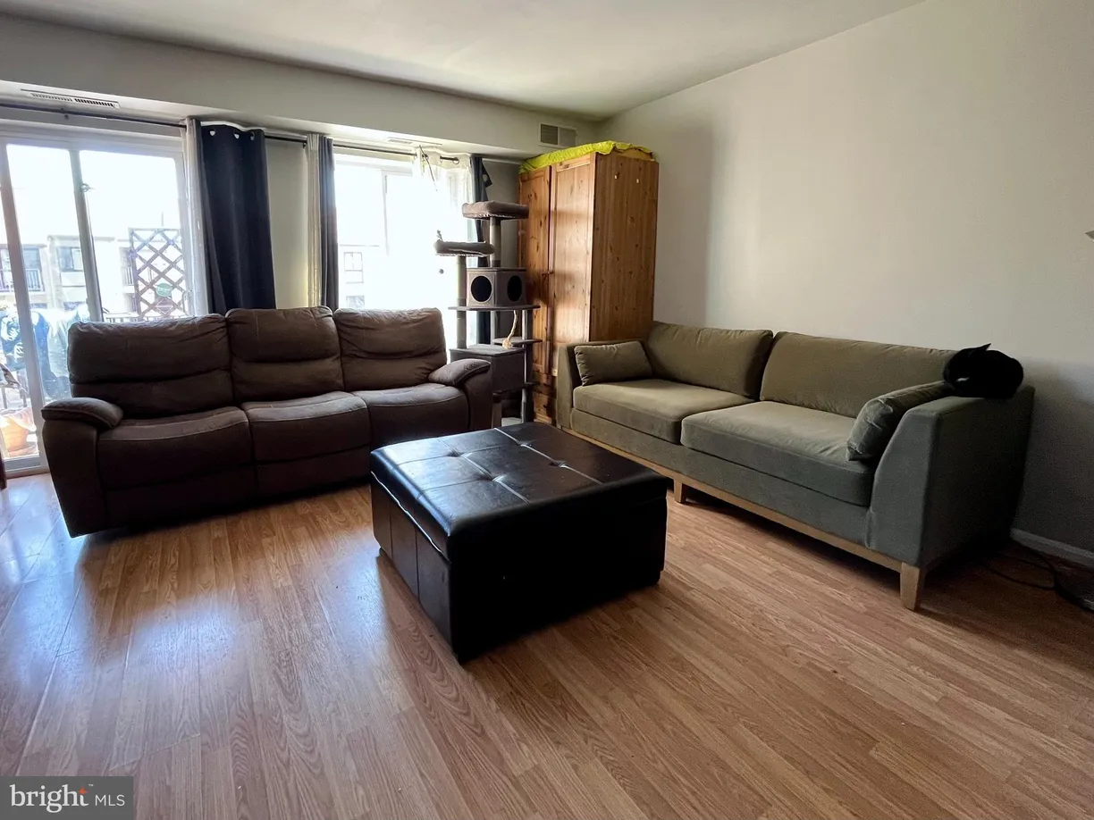 Washington Metro Area Real Estate | View 6153 Edsall Road Unit# E | room 2