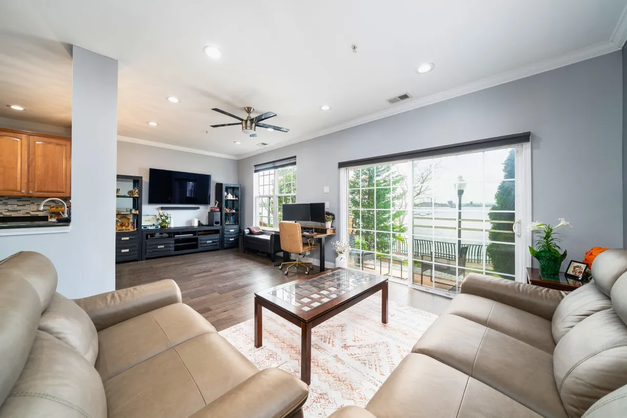 Jersey City/Hoboken Real Estate | View 17 Lee Ct | 2 Beds, 2 Baths
