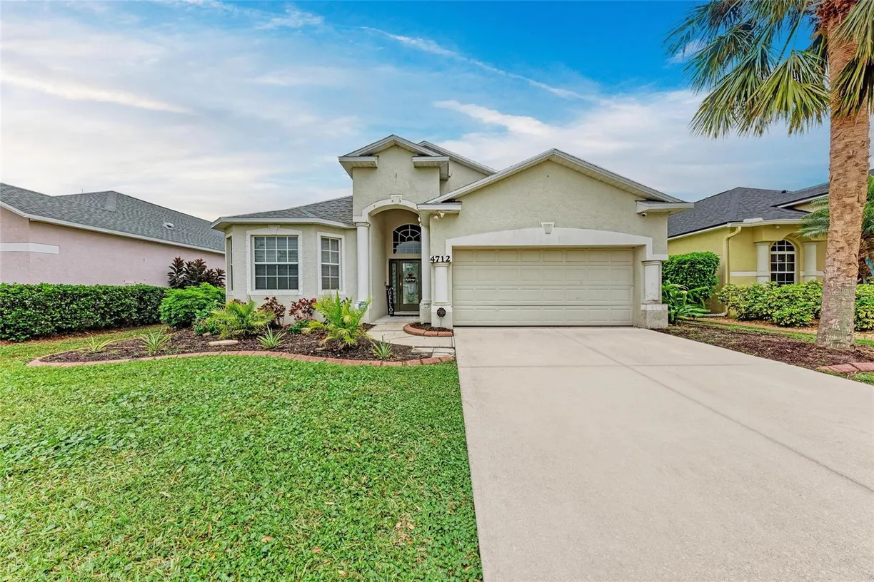 Sarasota/St. Petersburg Real Estate | View 4712 Trout River Crossing | 4 Beds, 3 Baths