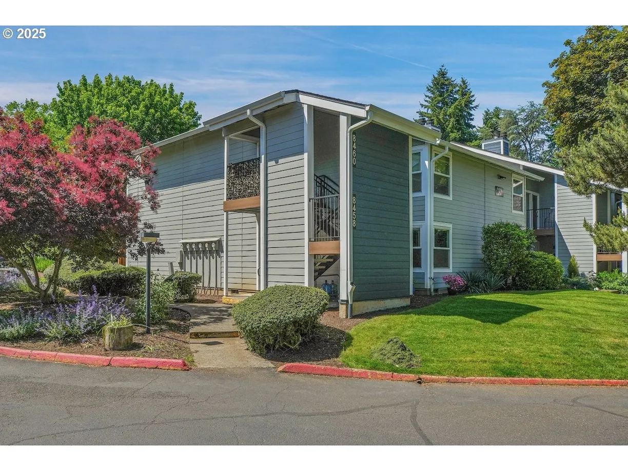 Portland, OR Real Estate | View 8458 SW Mohawk St | 3 Beds, 2 Baths