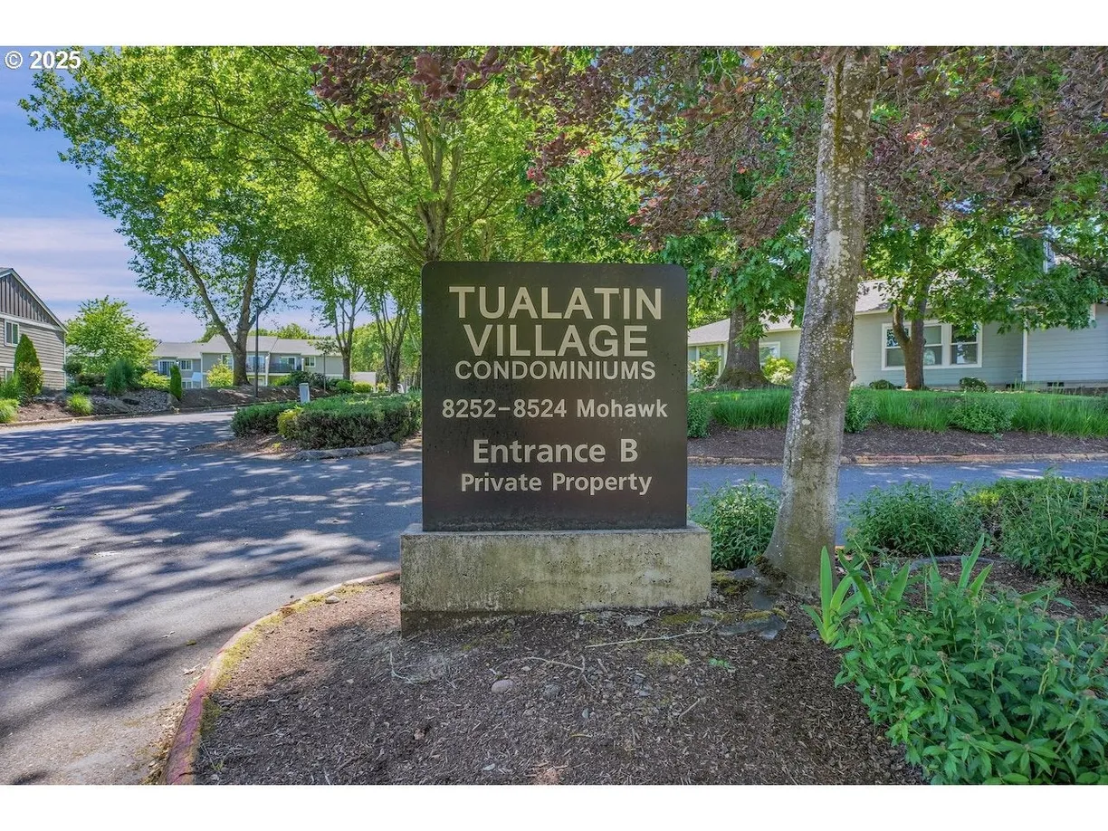 Portland, OR Real Estate | View 8458 SW Mohawk St | room 1
