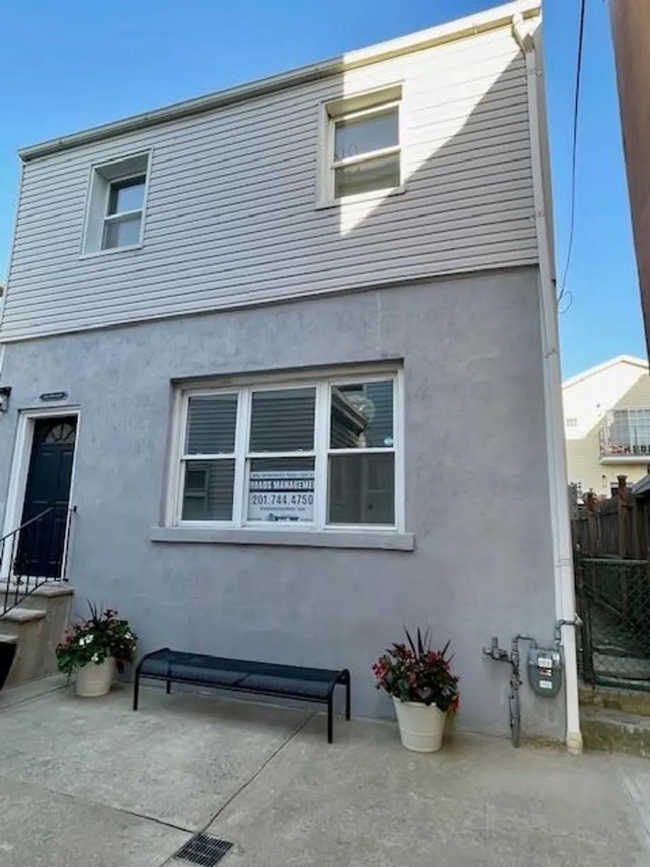 Jersey City/Hoboken Real Estate | View 106 Sherman Ave Unit# C | 4 Beds, 2 Baths