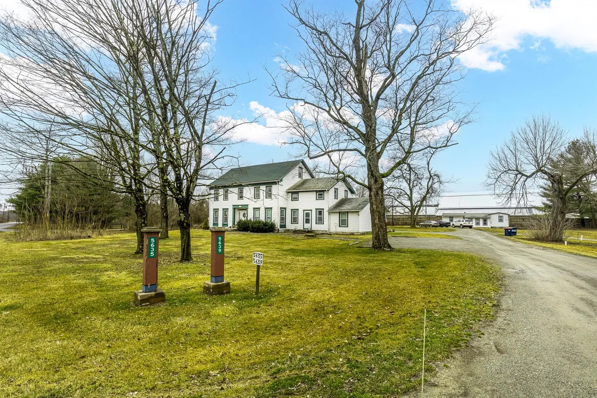 Hudson Valley Real Estate | View 5625-5639 Route 82 | room 2