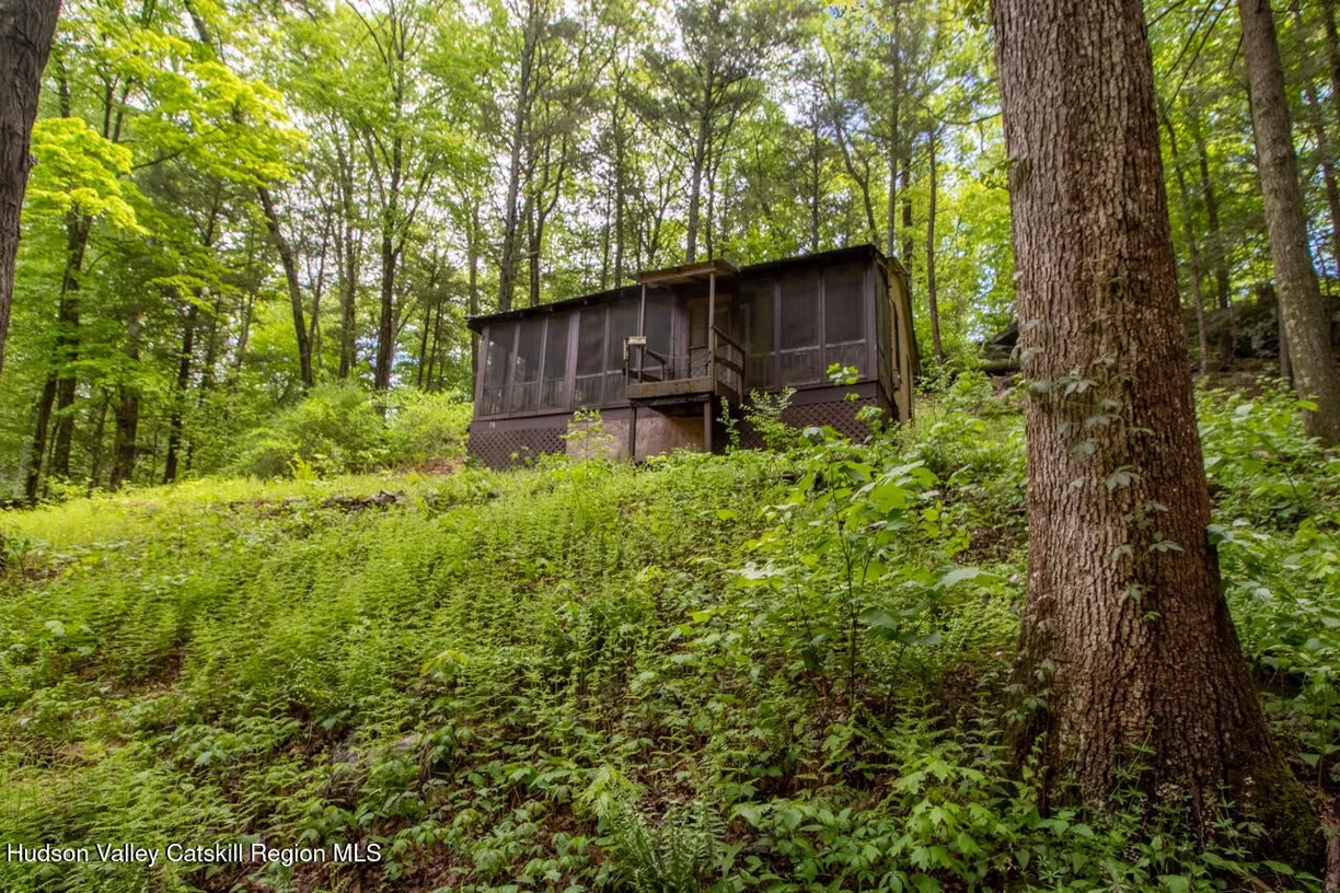 Hudson Valley Real Estate | View 58 Cottage Court | 2 Beds, 1 Bath