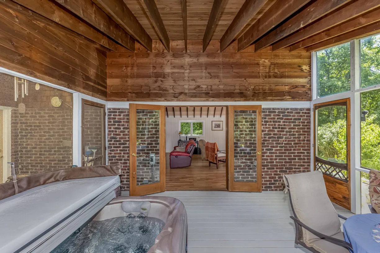Hudson Valley Real Estate | View 12 Windwood Lane | room 14 | View 15