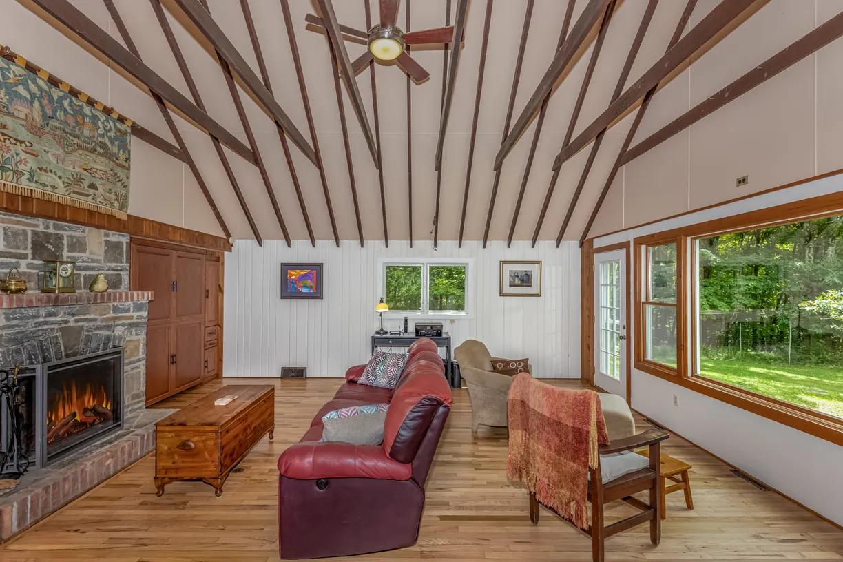 Hudson Valley Real Estate | View 12 Windwood Lane | room 3 | View 4