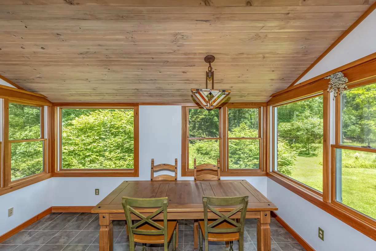 Hudson Valley Real Estate | View 12 Windwood Lane | room 11 | View 12