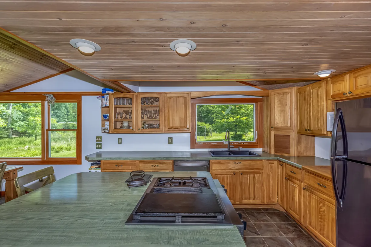 Hudson Valley Real Estate | View 12 Windwood Lane | room 8 | View 9