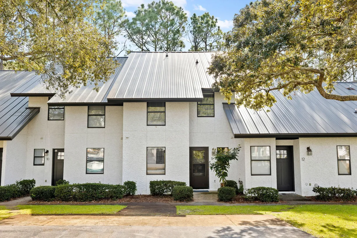 Northwest Florida Real Estate | View 55 Shannon Drive Unit# 11 | 2 Beds, 3 Baths