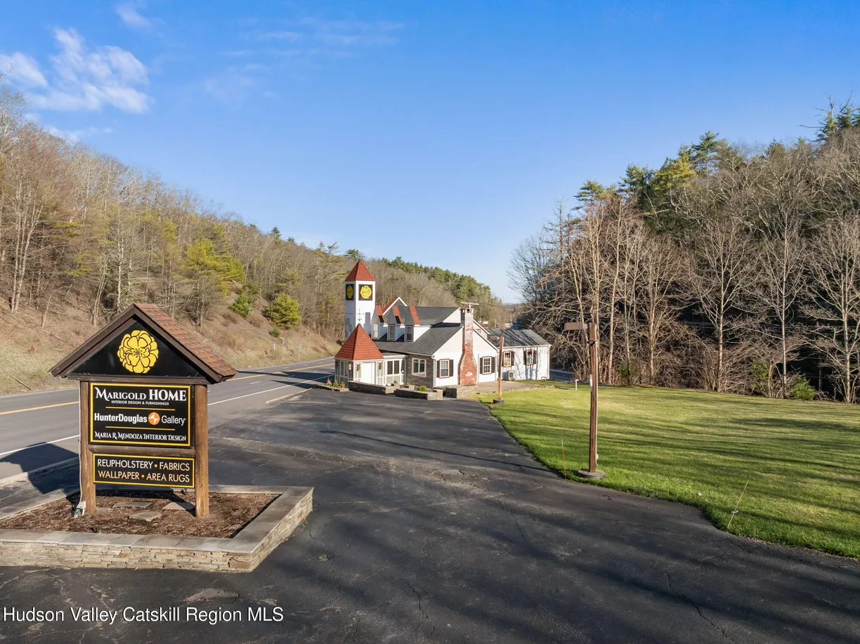 Hudson Valley Real Estate | View 661-667 Ny-28 | room 1