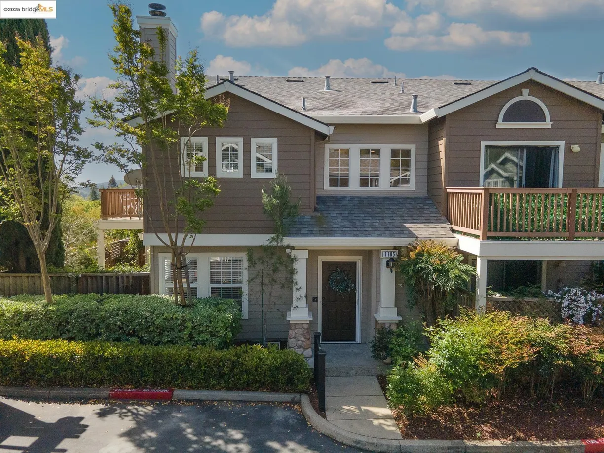Northern California Real Estate | View 1105 Radiant Ln | 2 Beds, 2 Baths