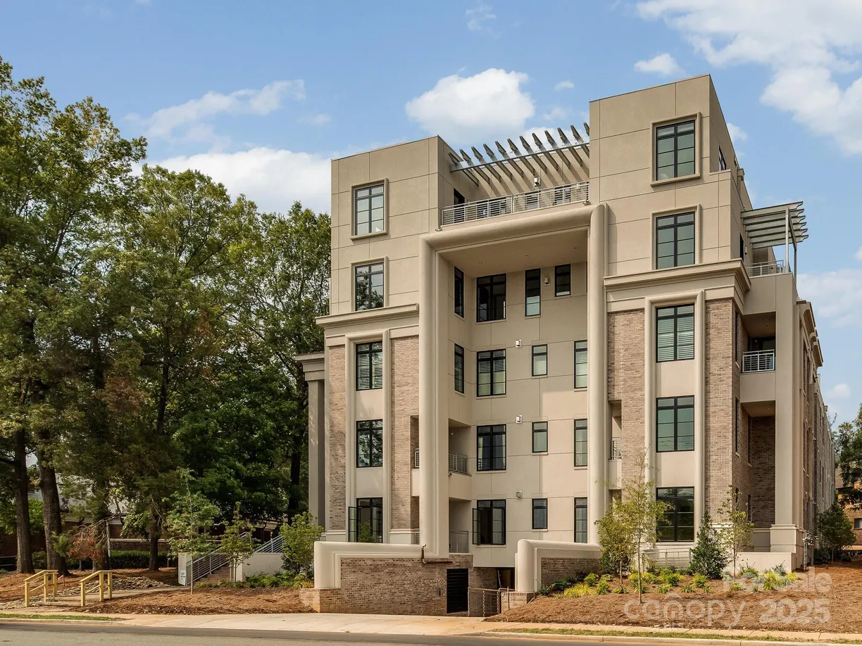 Charlotte Real Estate | View 1333 Queens Road #D4 | room 1