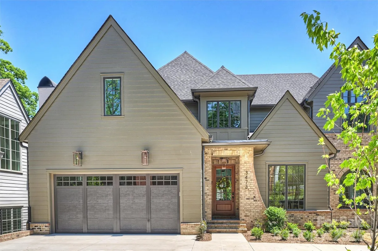 Charlotte Real Estate | View 3473 Willow Oak Road | 5 Beds, 5 Baths