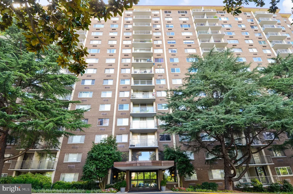 Washington Metro Area Real Estate | View 2059 Huntington Avenue Unit# 1406 | room 2