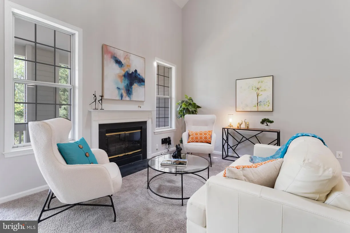 Washington Metro Area Real Estate | View 7014 Ellingham Circle Unit# F | 2 Beds, 2 Baths