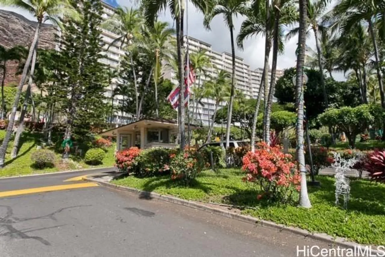 Hawaii Real Estate | View 84-680 Kili Drive, #1310 | room 1