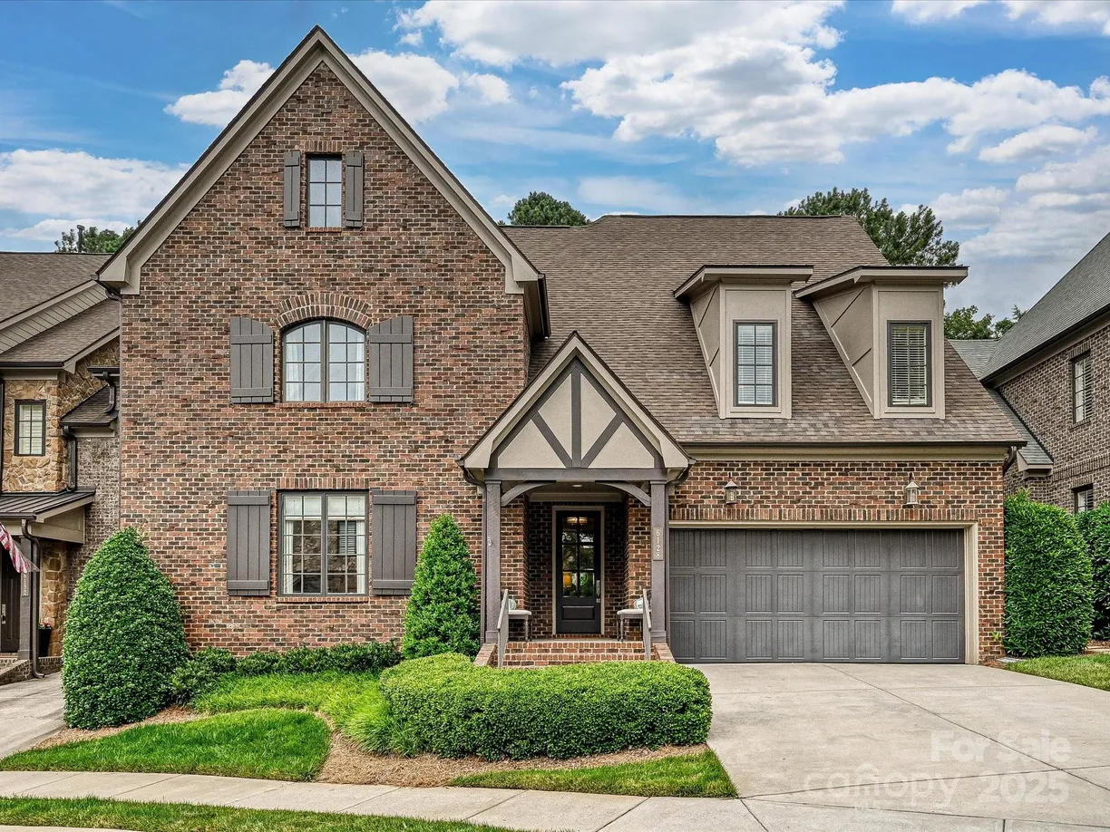 Charlotte Real Estate | View 6128 Fletcher Circle | 3 Beds, 2 Baths