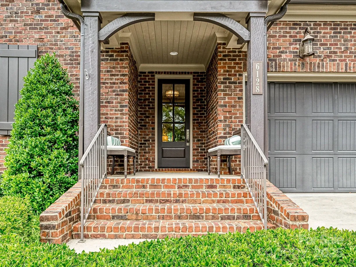 Charlotte Real Estate | View 6128 Fletcher Circle | room 1