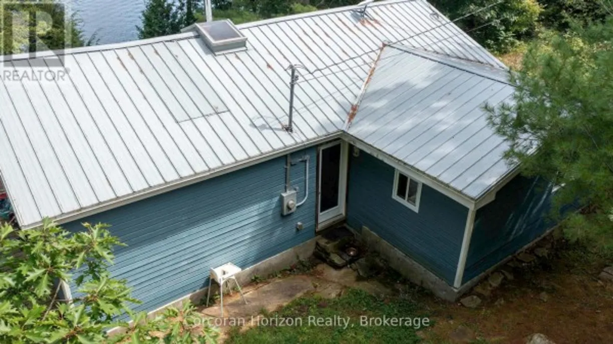 Ontario Real Estate | View 242 Is 90 Six Mi Lake Road | Photo3