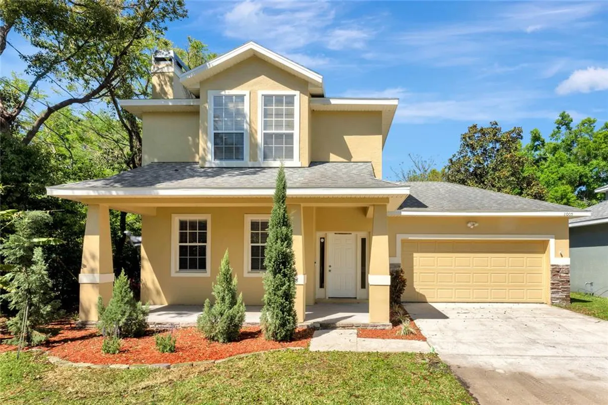 Central Florida Real Estate | View 2005 E Grant Avenue | 3 Beds, 2 Baths
