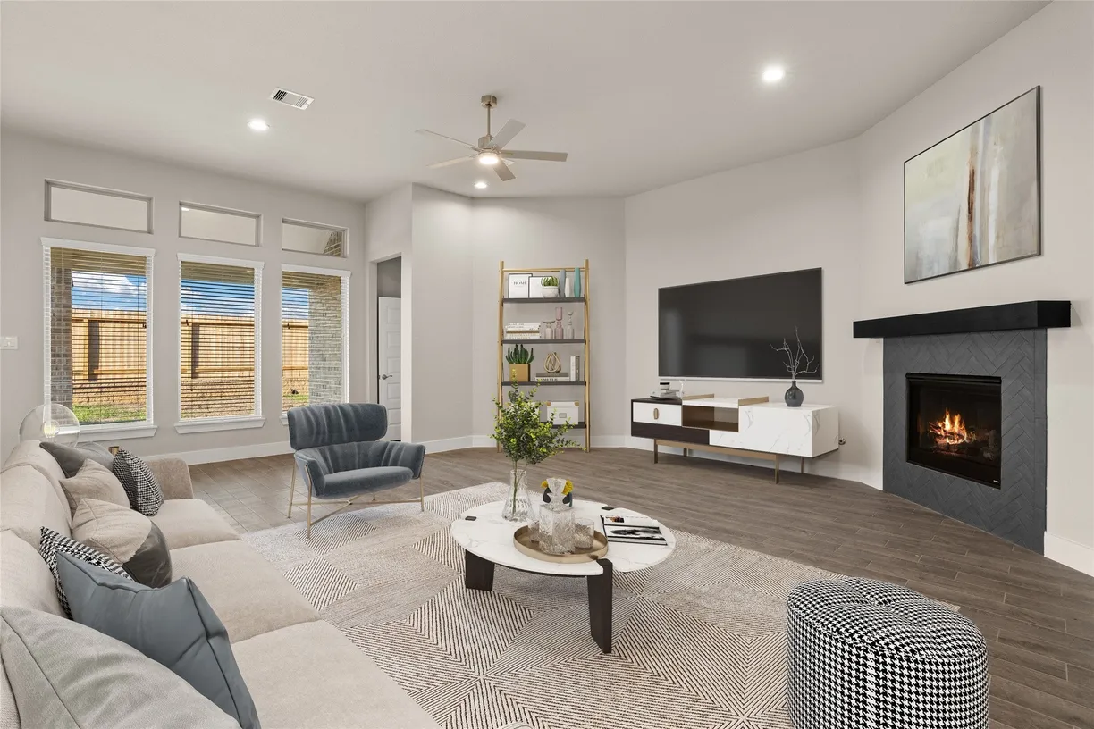 Houston Suburbs Real Estate | View 4702 Breezewood Drive | room 2