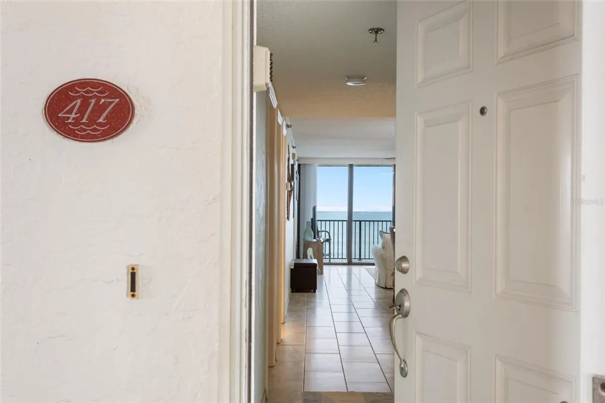 Central Florida Real Estate | View 6727 Turtlemound Road Unit# 417 | room 2