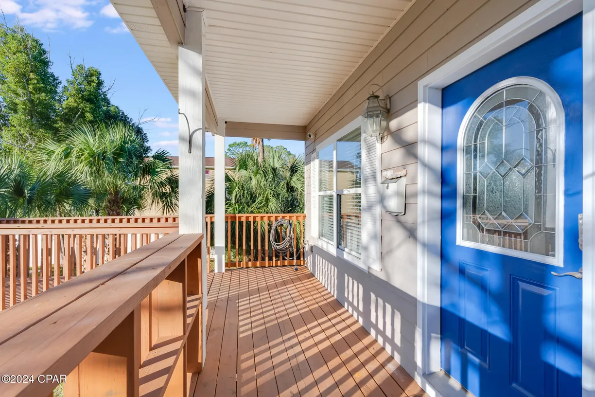 Northwest Florida Real Estate | View 1302 Arthur Avenue | 2 Beds, 2 Baths
