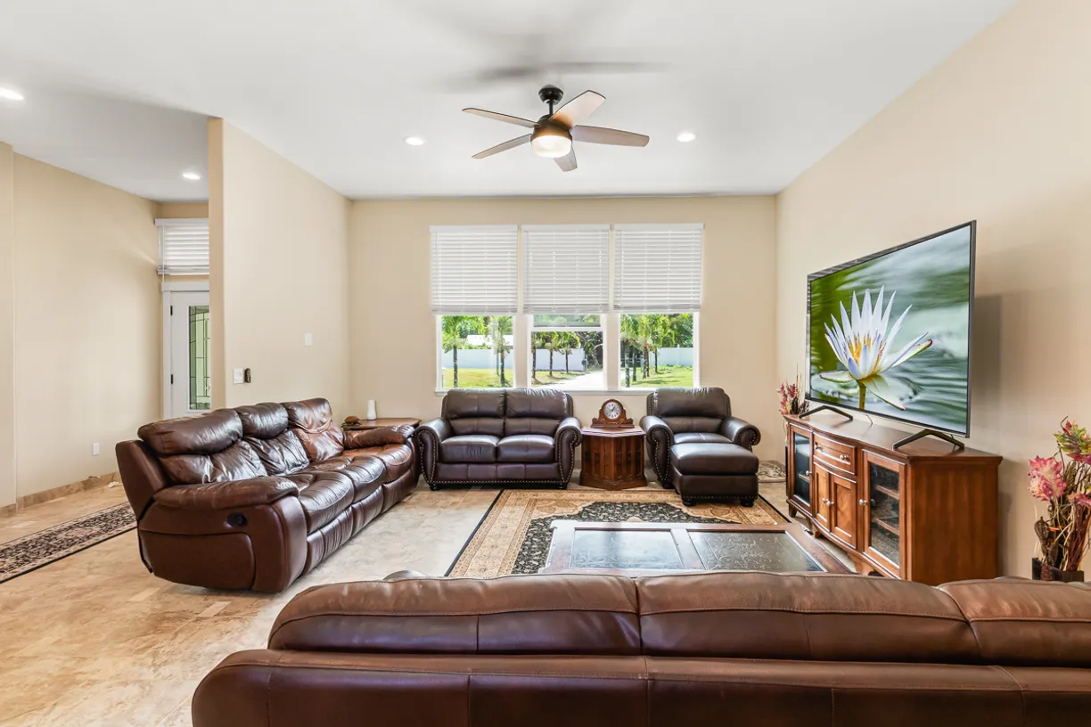 Hawaii Real Estate | View 15-1427 13TH AVE | 4 Beds, 3 Baths