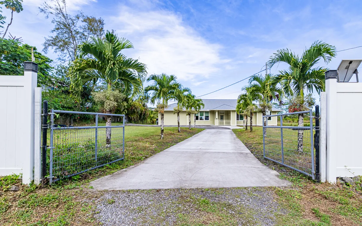 Hawaii Real Estate | View 15-1427 13TH AVE | room 1