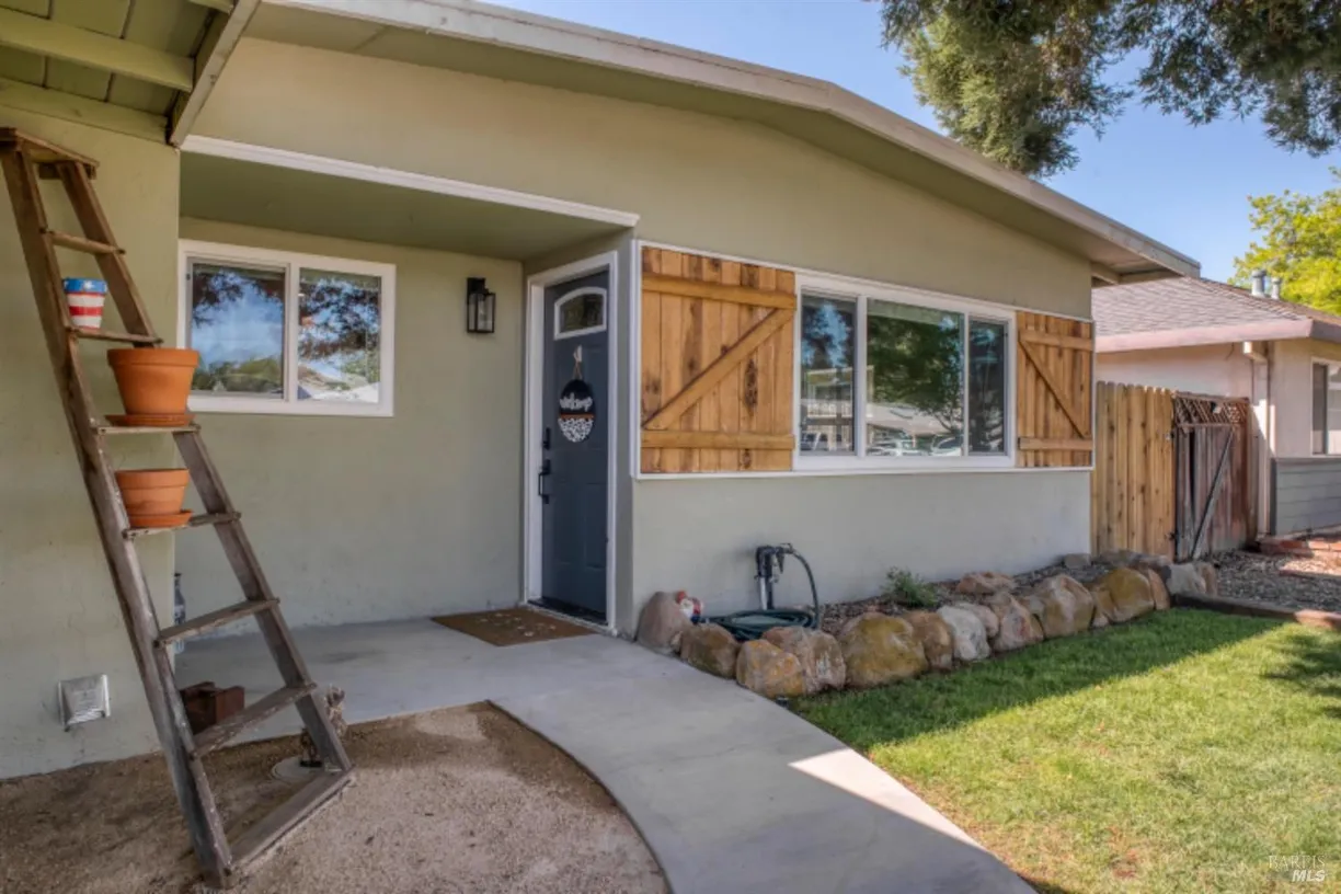 Northern California Real Estate | View 265 Juniper Street | room 1