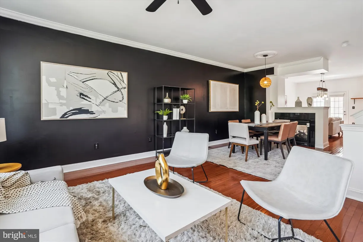 Washington Metro Area Real Estate | View 4409 Potomac Highlands Circle | room 2