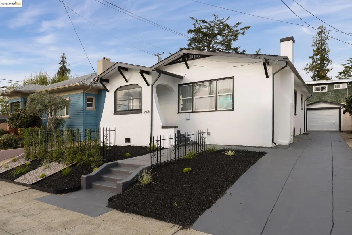 Northern California Real Estate | View 3508 Lyon Ave | 4 Beds, 2 Baths