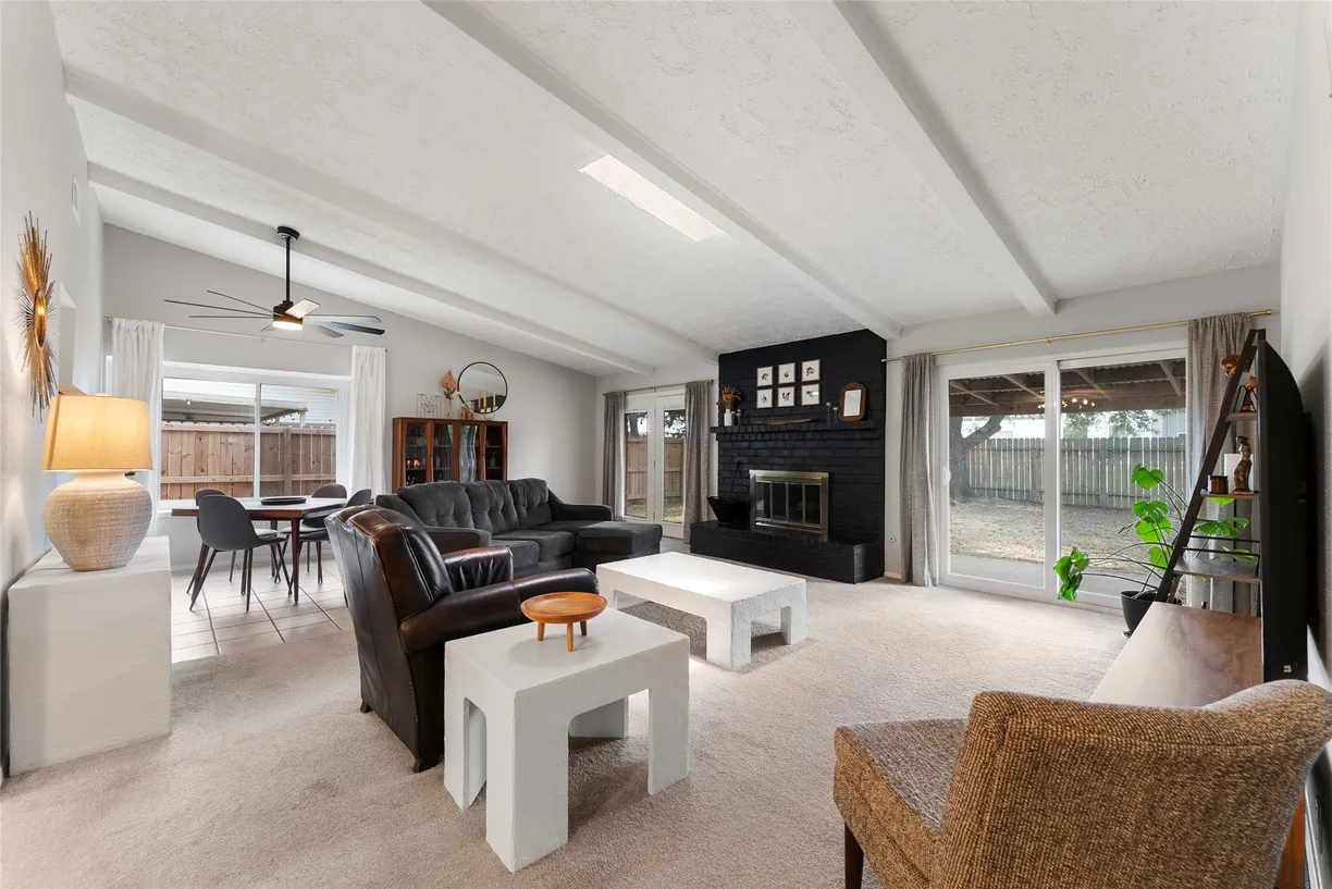 The Woodlands Real Estate | View 3531 Acorn Springs Lane | 3 Beds, 2 Baths